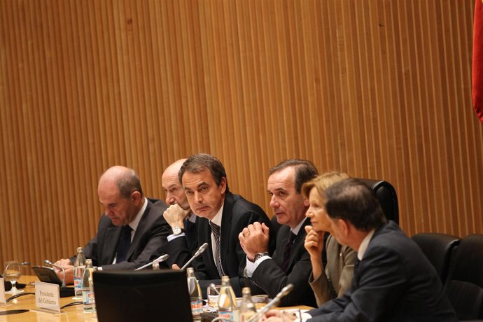 Gobierno presenta en el Congreso los detalles del Pacto social