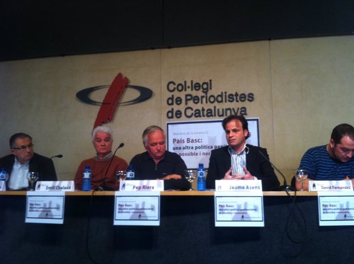Jaume Asesns,  Emilio Chalaux, Pep Riera y David Fernández en la lectura del Man