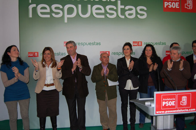 PSOE De Andalucia: Nota Y Foto Susana Díaz En Olivares