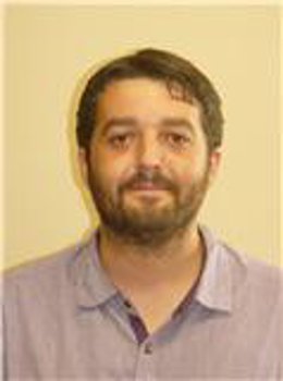 El coordinador general de IU de Cantabria, Jorge Crespo