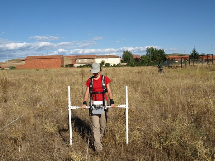 Geofísicos realizan el estudio que la FPH ha hecho en el entorno de la basílica 