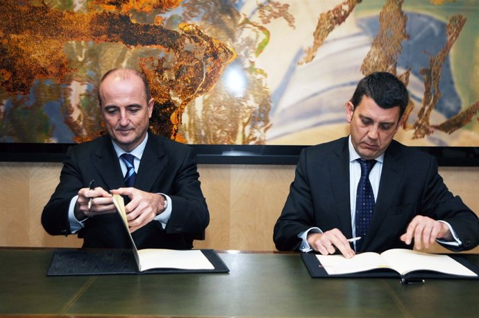 Sebastián (I) y López Riesco (D)