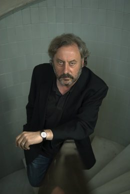 El escritor Julio Llamazares