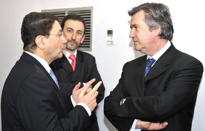 Bernabé Unda (a la derecha de la imagen).