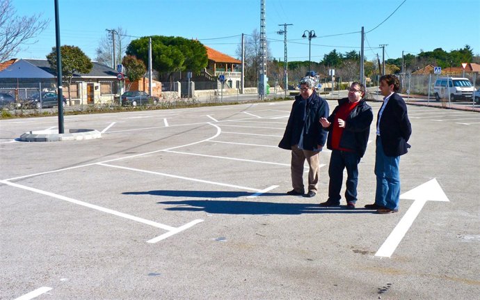 El alcalde visita el segundo parking disuasorio