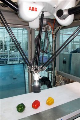 Invernadero automatizado del proyecto Cenit Mediodía en la Estación Experimental