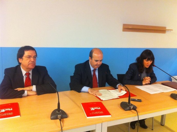 Gaspar Zarrías, Nuria Parlón y Joan Rangel