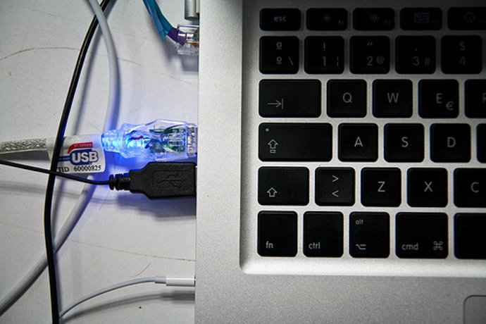 Unos hackers se adentraron en los sistemas de cinco multinacionales energéticas