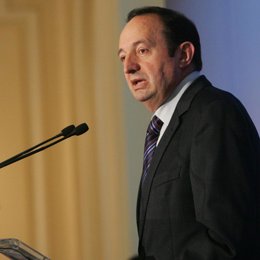 Pedro Sanz en los almuerzos de Nuevo Foro Economía