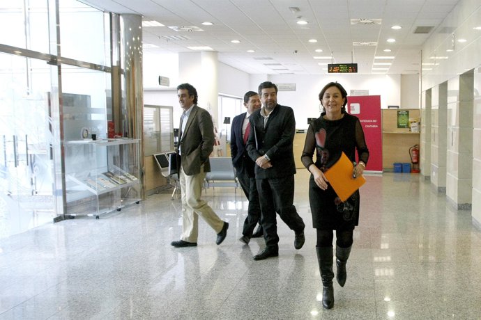 Gorostiaga entrando en la rueda de prensa