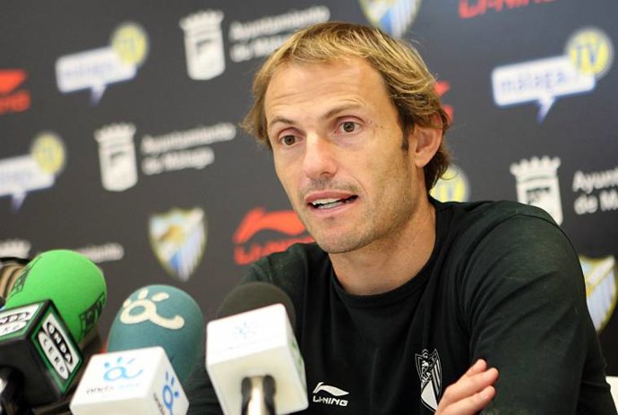 Francesc Arnau en rueda de prensa