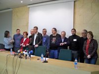 CCOO, UGT y Sterm dicen que el acuerdo "carece de validez jurídica" y no descartan la huelga general