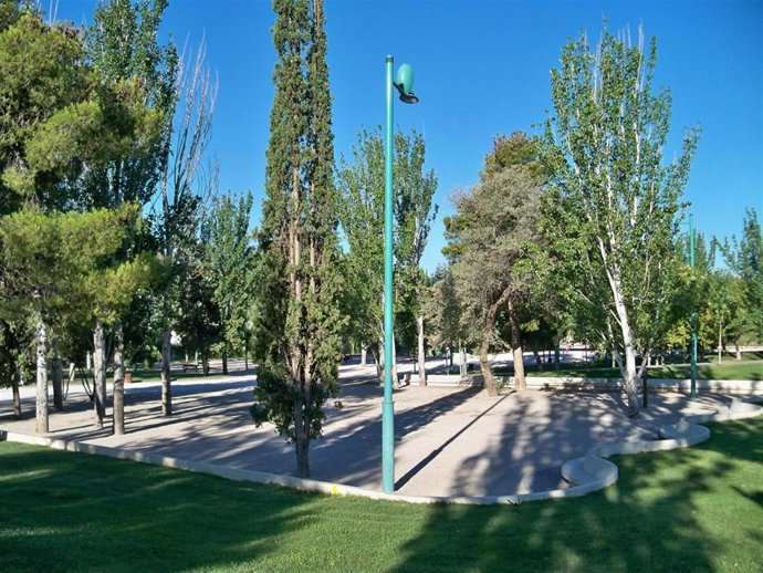 Algunos parques han sufrido plagas de estorninos