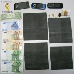 Billetes tintados incautados a los detenidos 