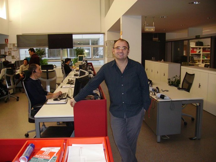 Antxon Garcia Iriarte, en la sala de coordinación del 112.