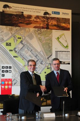 Alberto Ruiz-Gallardón y César Alierta firman un convenio