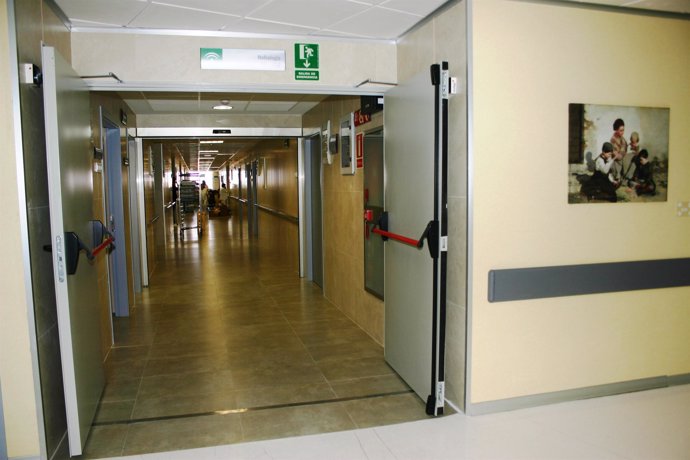 Reforma ala de hospitalización de Nefrología del Hospital Virgen Macarena
