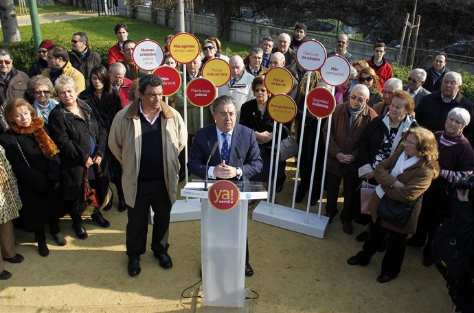 11 Febrero 2011. El Portavoz Del Grupo Popular Del Ayuntamiento De Sevilla, Juan