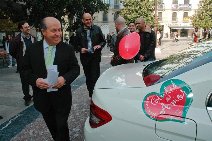 Campaña Fin De Semana De Los Enamorados