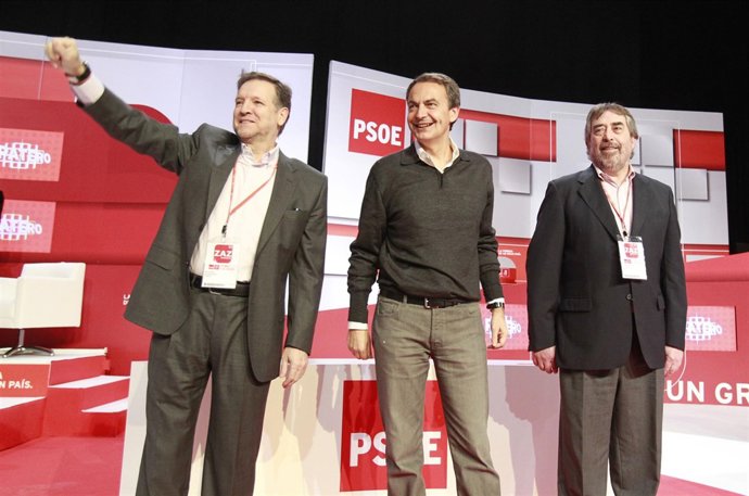 Zapatero, junto a Iglesias y Belloch