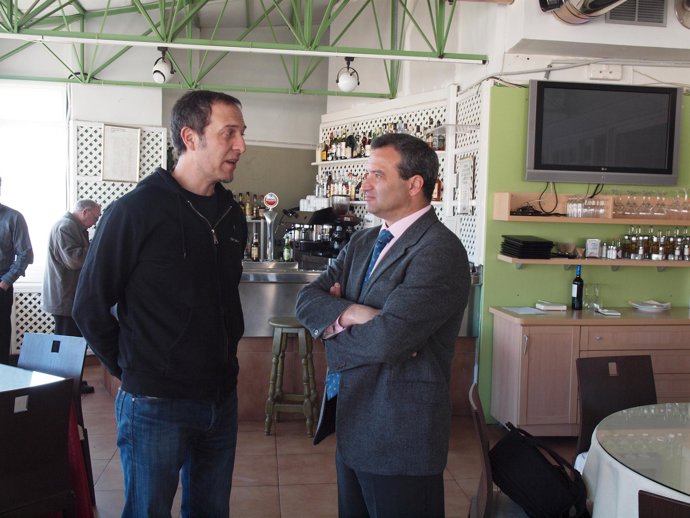 pulido y director de la rosa de nadie