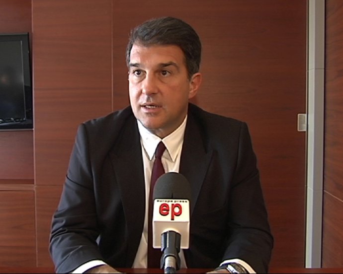 Laporta contento por renovación de Guardiola