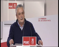 Griñán pide la movilización de electorado para evitar que el futuro quede en manos del PP de "Trento"