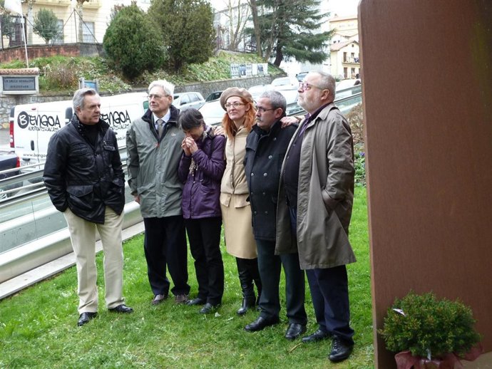 Homenaje a Pagazaurtundua.