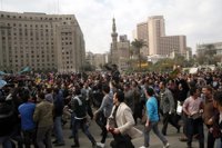 El Ejército egipcio anuncia la disolución del Parlamento