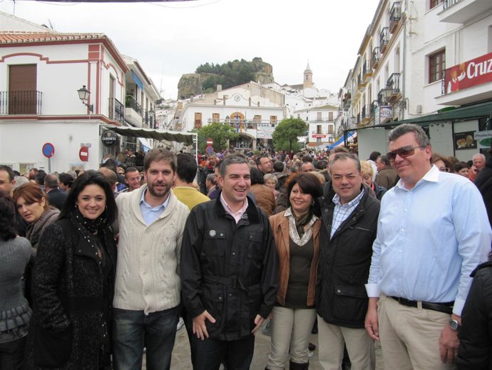 El presidente del PP de Málaga, Elías Bendodo, en la Feria de la Matanza de Arda