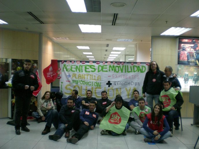 Encierro de los representantes sindicales de los agentes de Movilidad