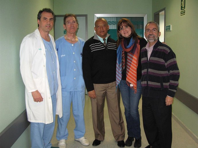 Los dos médicos estarán dos meses en Zaragoza