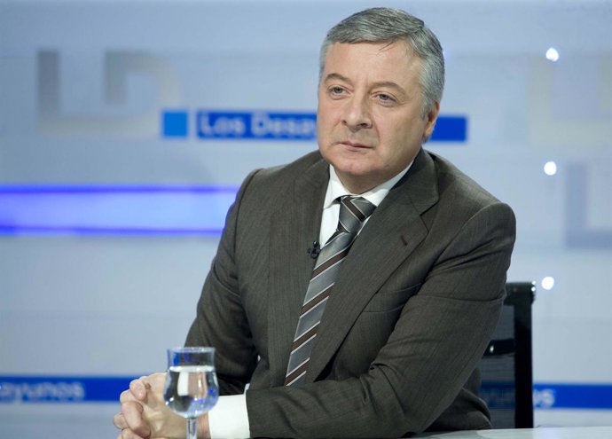 NOTA Y FOTOS José Blanco En TVE: "En El PSOE Hay Muchos Candidatos Mucho Mejores