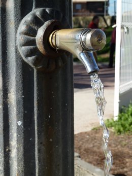 fuente agua