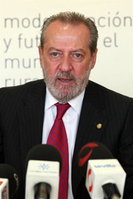 Fernando Rodrígez Villalobos