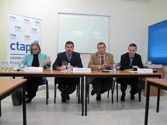 LA JUNTA BUSCA OPORTUNIDADES DE NEGOCIO AL SECTOR DE LA PIEDRA NATURAL DE ALMERÍ