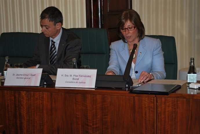 La consellera Pilar Fernández Bozal