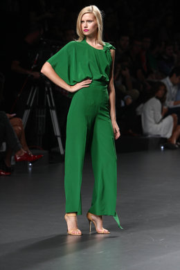 Modelo de Juanjo Oliva en Cibeles Madrid Fashion Week