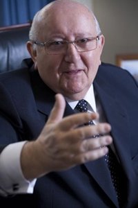 El presidente de Ganvam pide evitar "una guerra" entre marcas y concesionarios