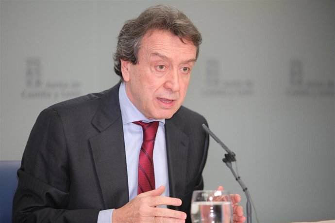 El portavoz de la Junta, José Antonio de Santiago-Juárez