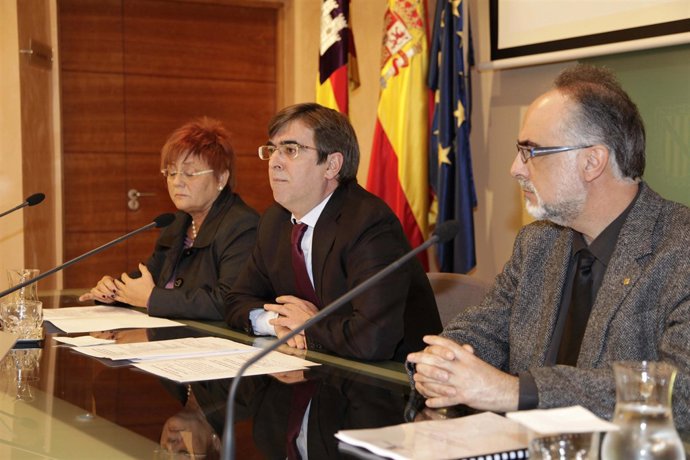 Francesca Vives, Francesc Antich y Carles Manera