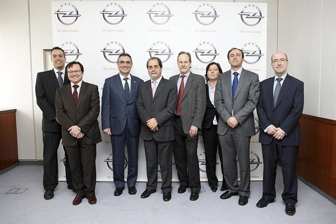 El consejero de Ciencia, Tecnología y Universidad de Aragón, Javier Velasco, en 