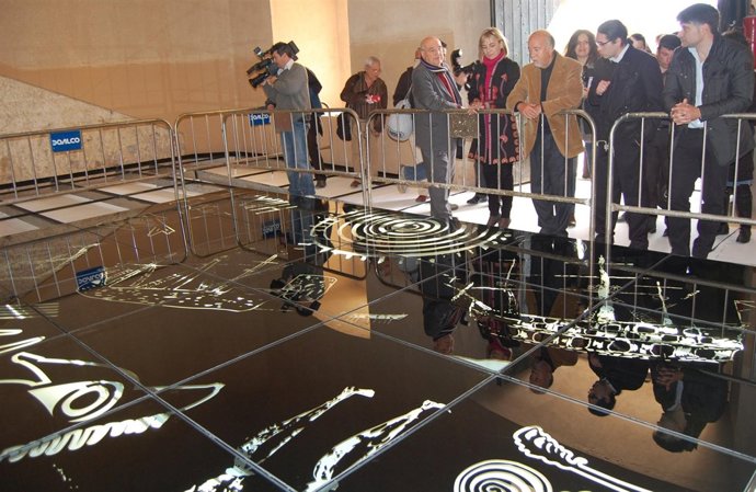 La alcaldesa, en la visita al MUSA