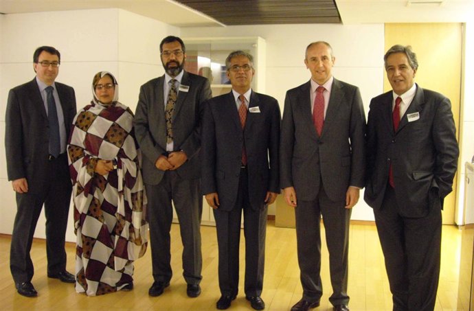 Delegación del Frente Polisario con Erkoreka y Esteban, del PNV
