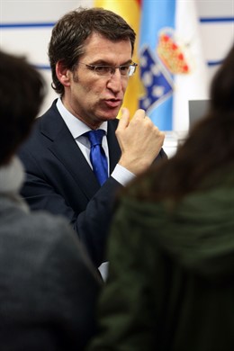 alberto nunez feijoo informa en rolda de prensa dos asuntos abordados na reunion