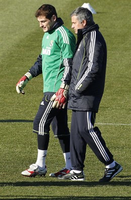 Iker Casillas y José Mourinho