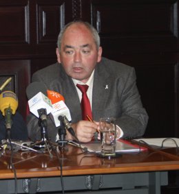 El secretario general de UGT-A, Manuel Pastrana.