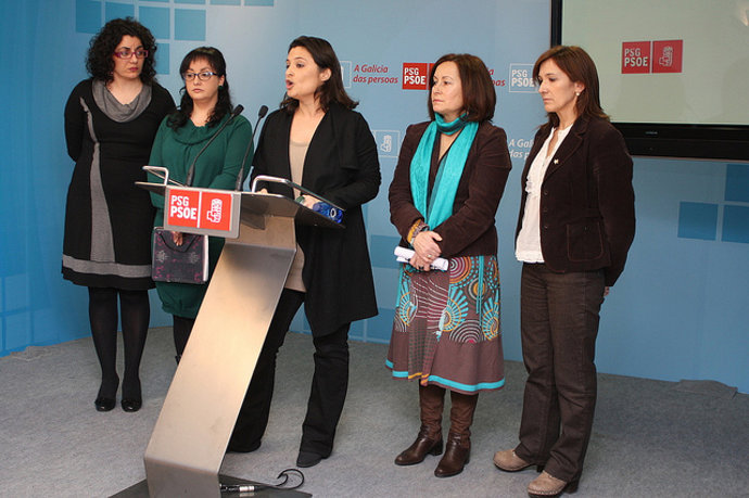 Adxuntamos Fotografia Da Rolda De Prensa De Laura Seara E Silvia Fraga, Xunto Ás