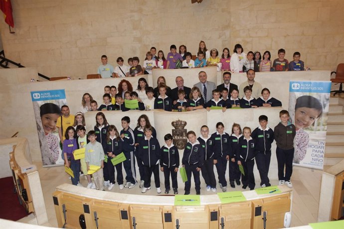 Los Escolares En El Hemiciclo