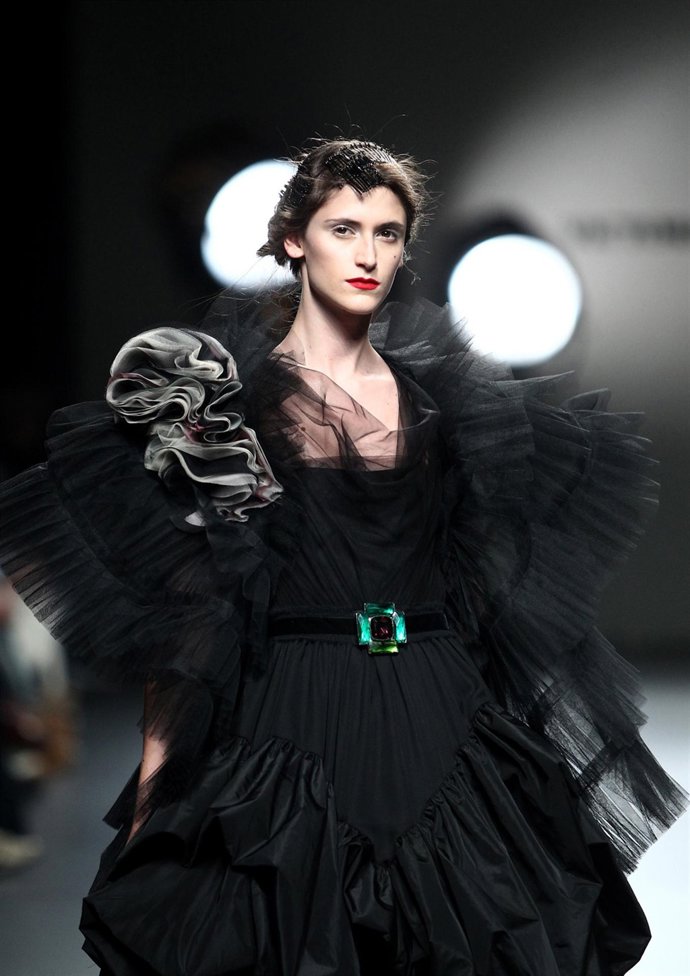 Modelo de Victorio & Lucchino en Cibeles